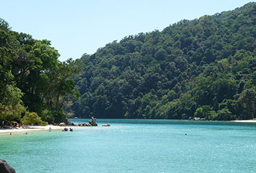 chong khard bay at Surin Islands